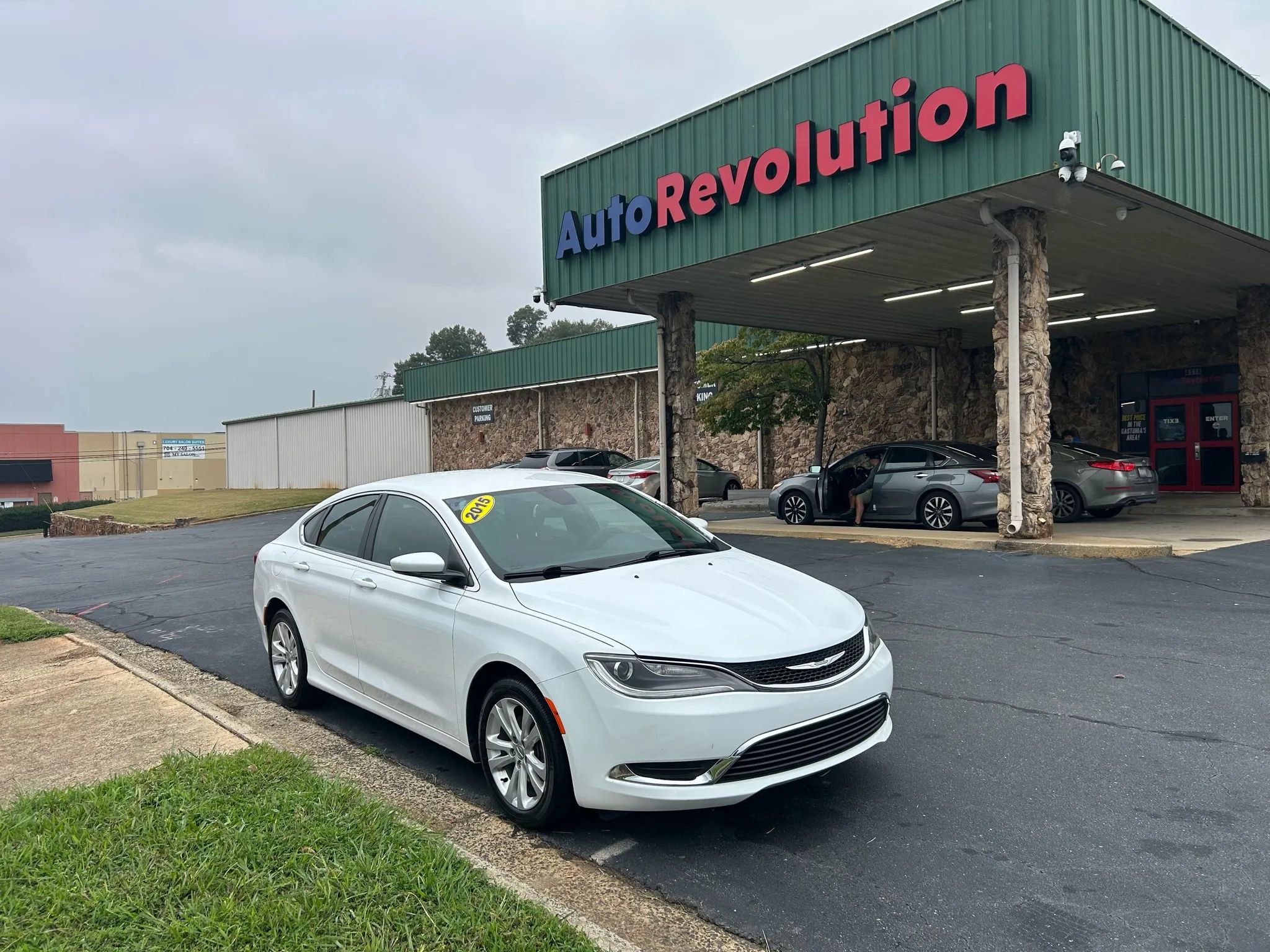 Used 2015 Chrysler 200 Limited