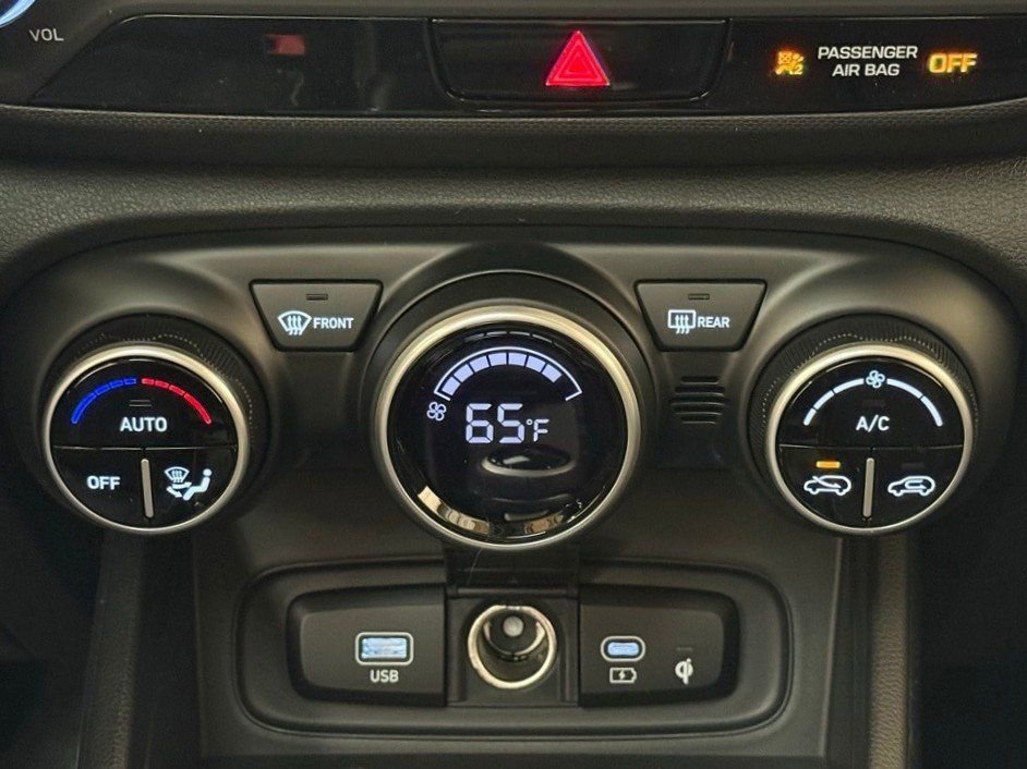 New 2026 Hyundai Venue SEL image 9