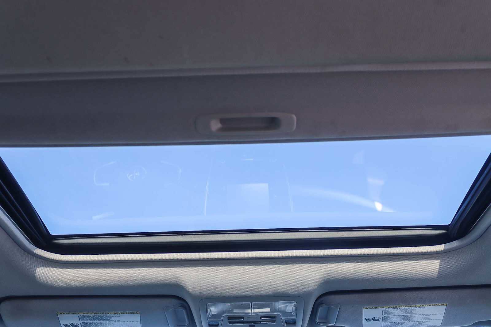 Used 2015 Toyota Camry XSE image 15