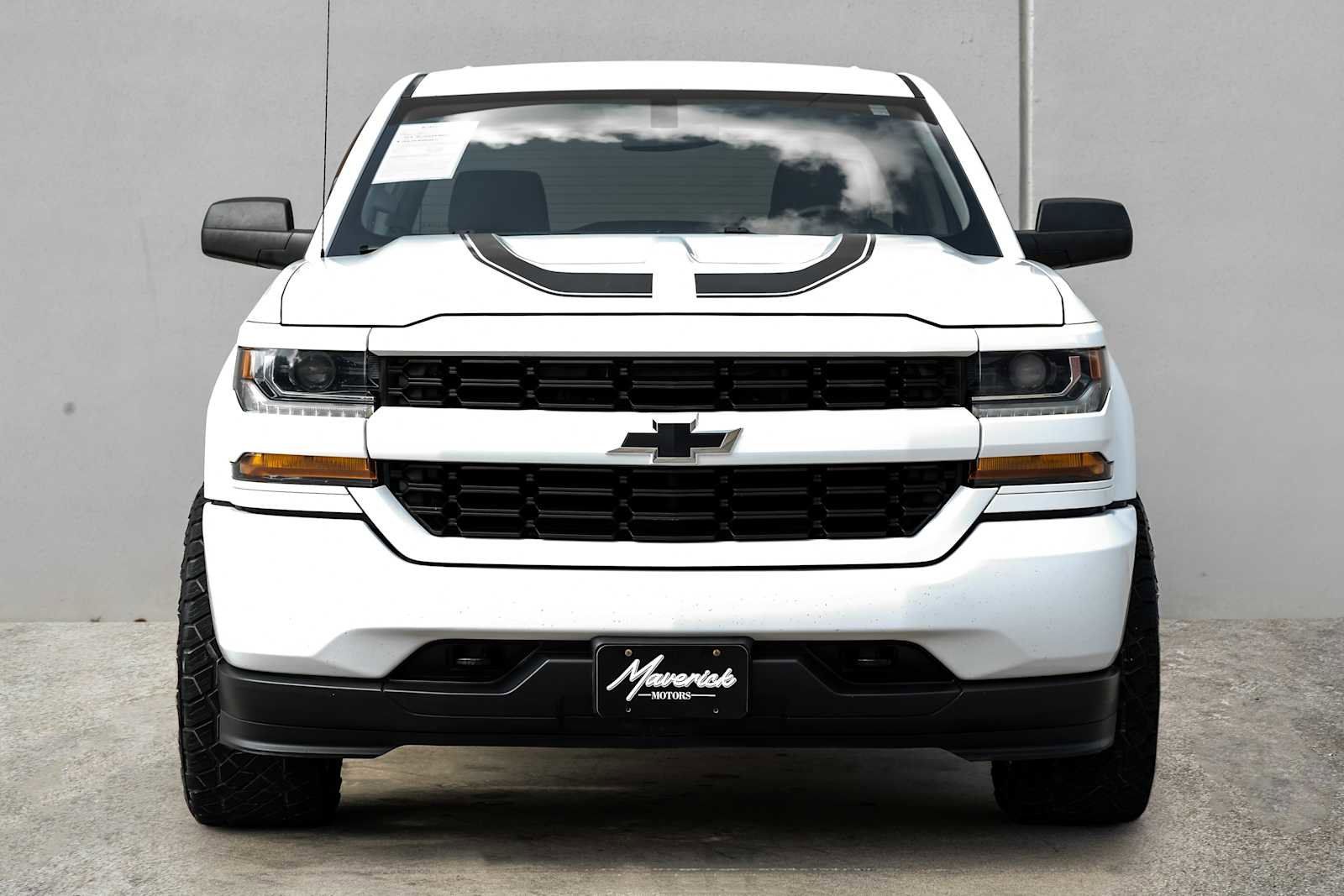 Used 2017 Chevrolet Silverado 1500 Custom w/ Rally 1 Edition AWD/4WD image 5