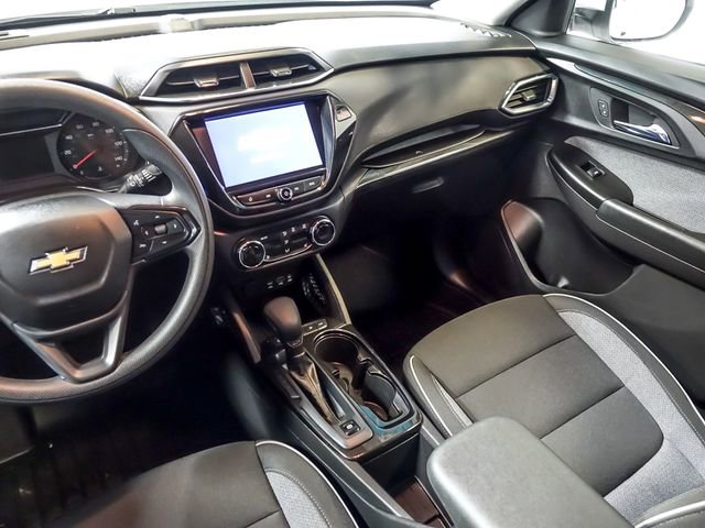 Used 2022 Chevrolet TrailBlazer LT w/ Convenience Package AWD/4WD image 17