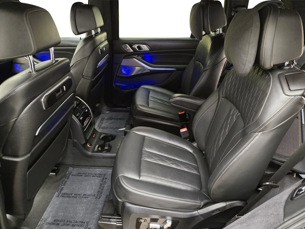 Used 2024 BMW ALPINA XB7 AWD/4WD image 20