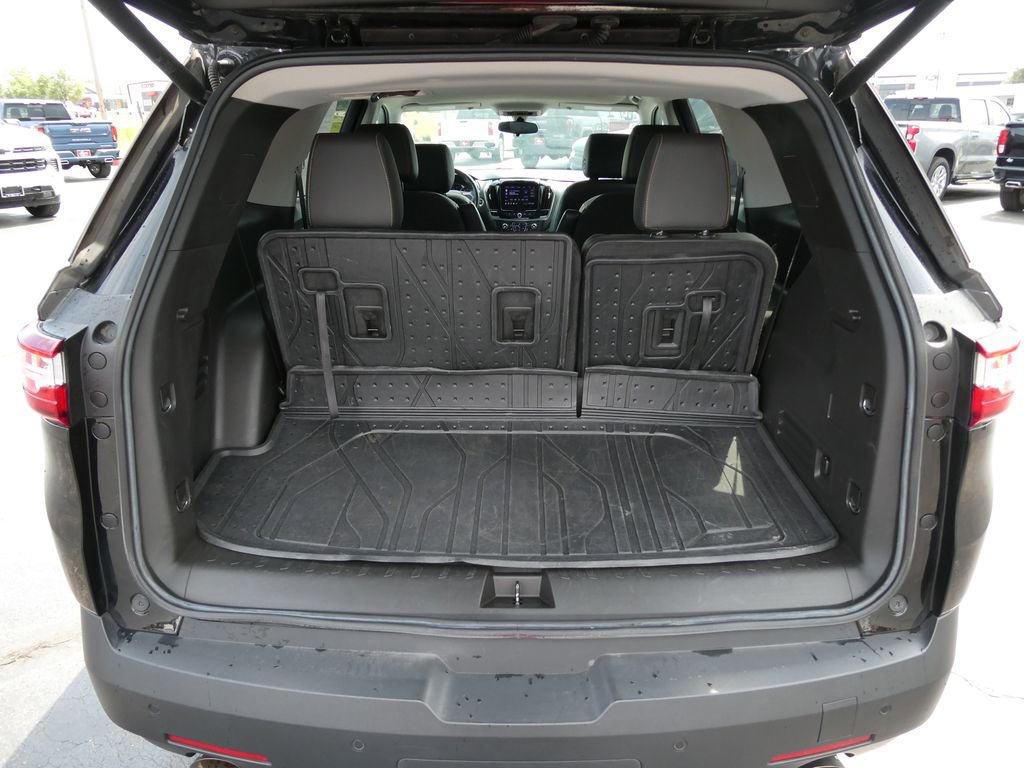 Certified 2021 Chevrolet Traverse LT AWD/4WD image 17