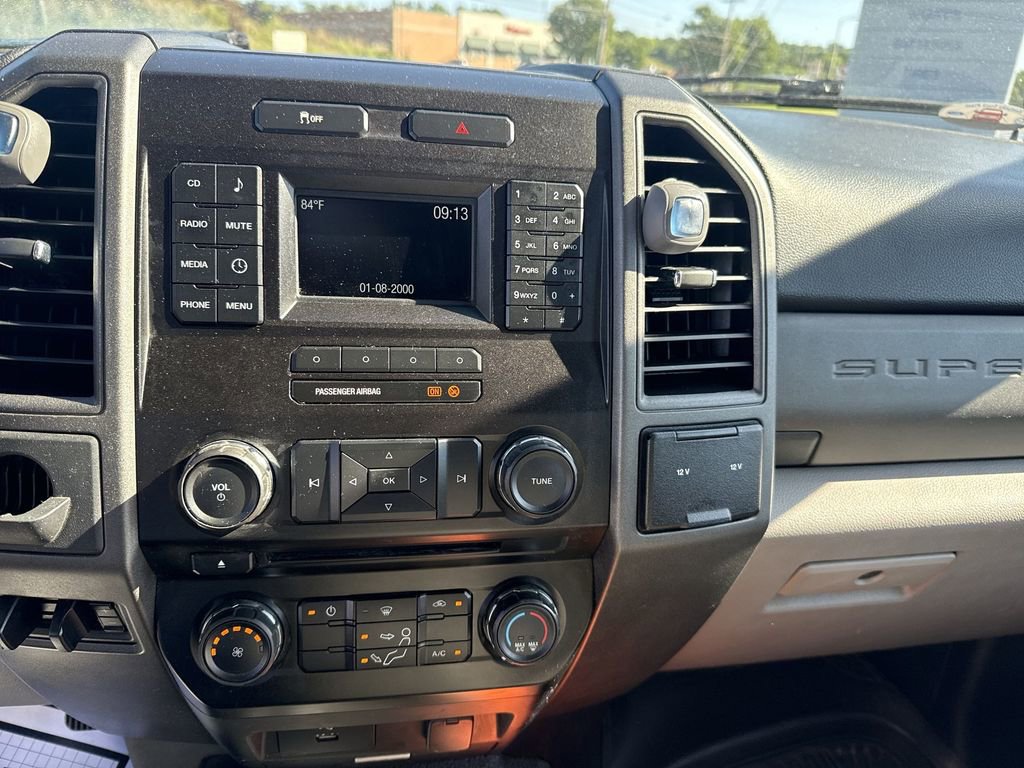 Used 2018 Ford F450 XL w/ XL Value Package AWD/4WD image 10