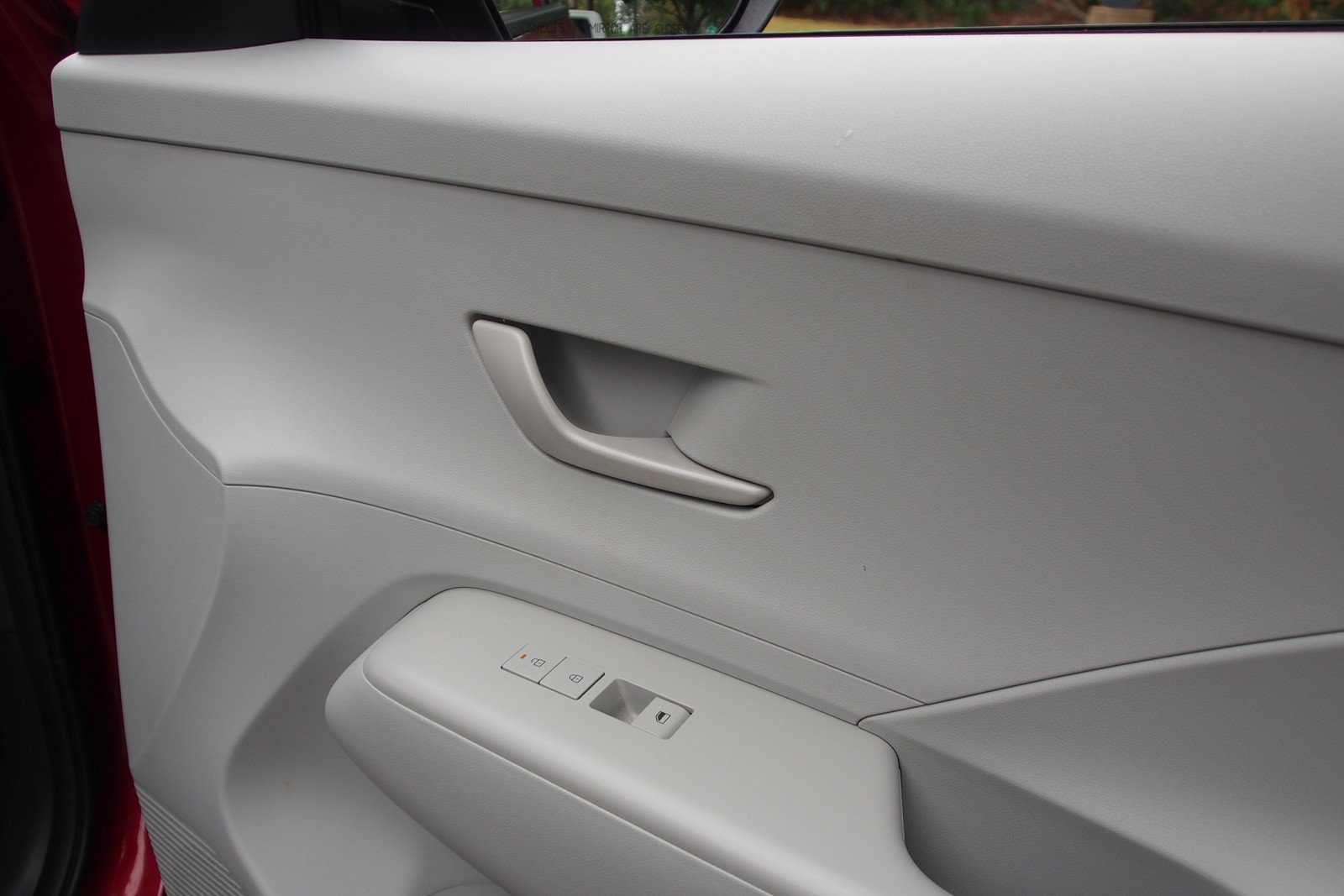 Used 2024 Hyundai Kona SE AWD/4WD image 13