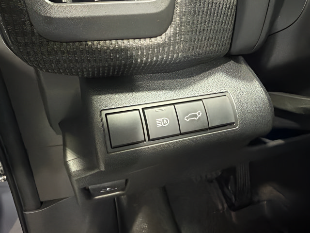 Certified 2023 Subaru Solterra AWD image 16