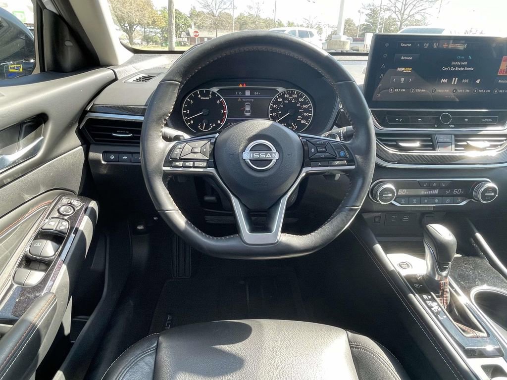 Used 2023 Nissan Altima 2.0 SR image 12