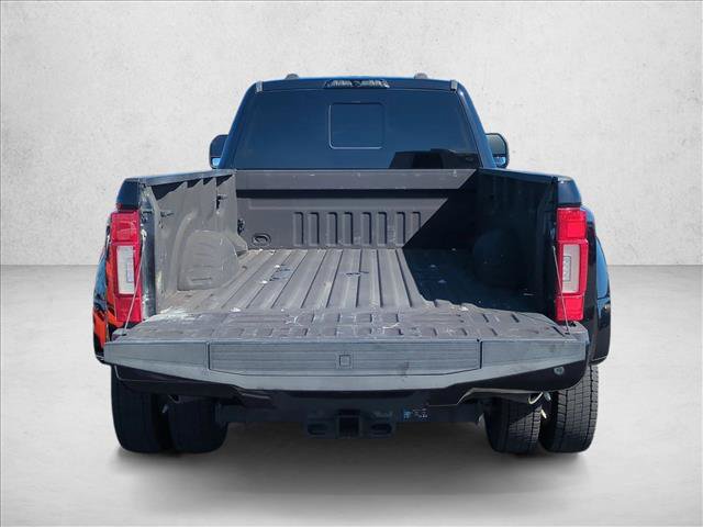 Used 2022 Ford F450 Limited w/ FX4 Off-Road Package AWD/4WD image 6