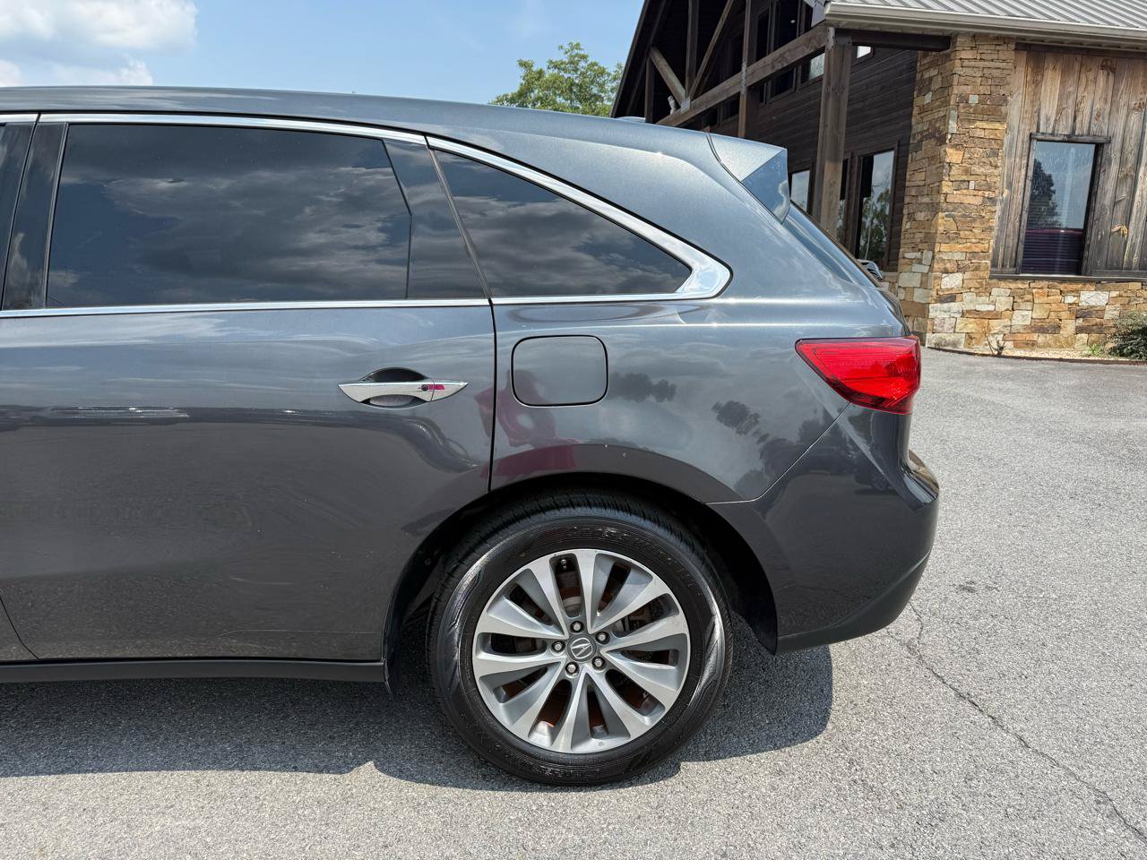 Used 2016 Acura MDX w/ Technology Package FWD image 40