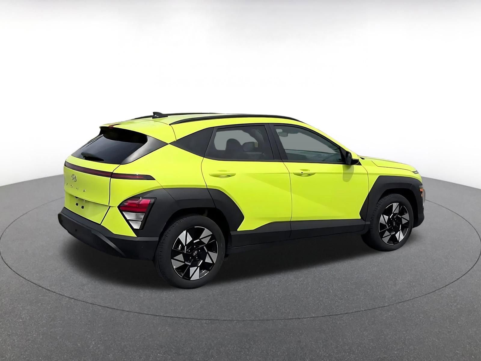Used 2025 Hyundai Kona SEL FWD image 15