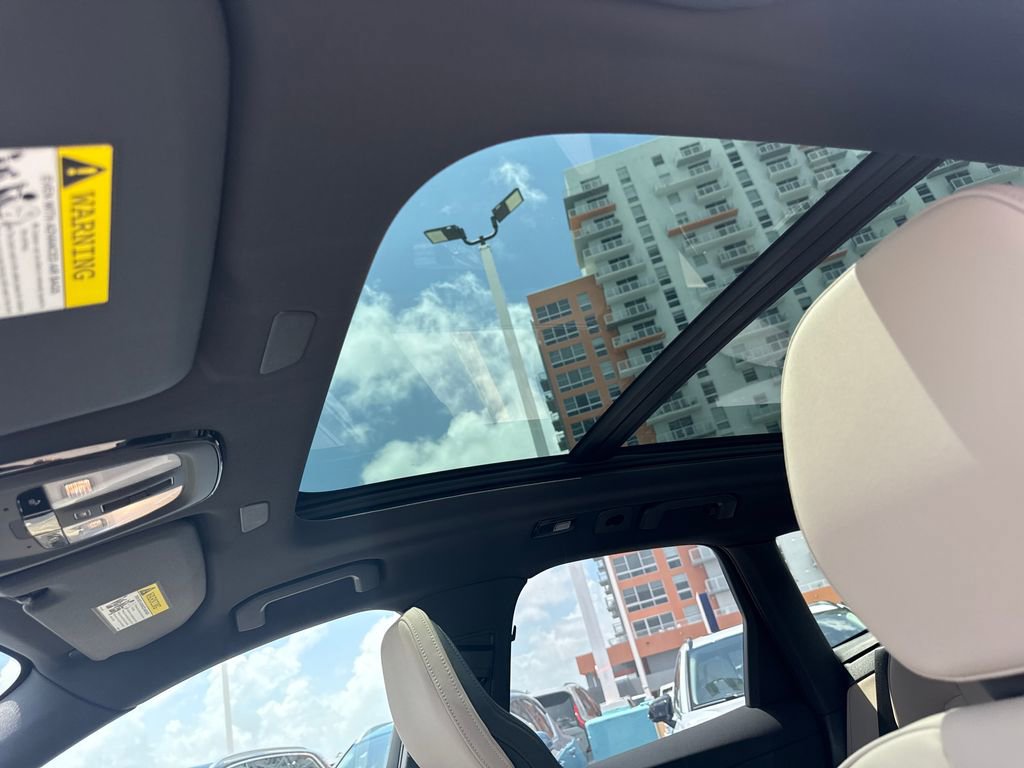 New 2026 Volvo XC60 B5 Plus w/ Protection Package Premier image 14