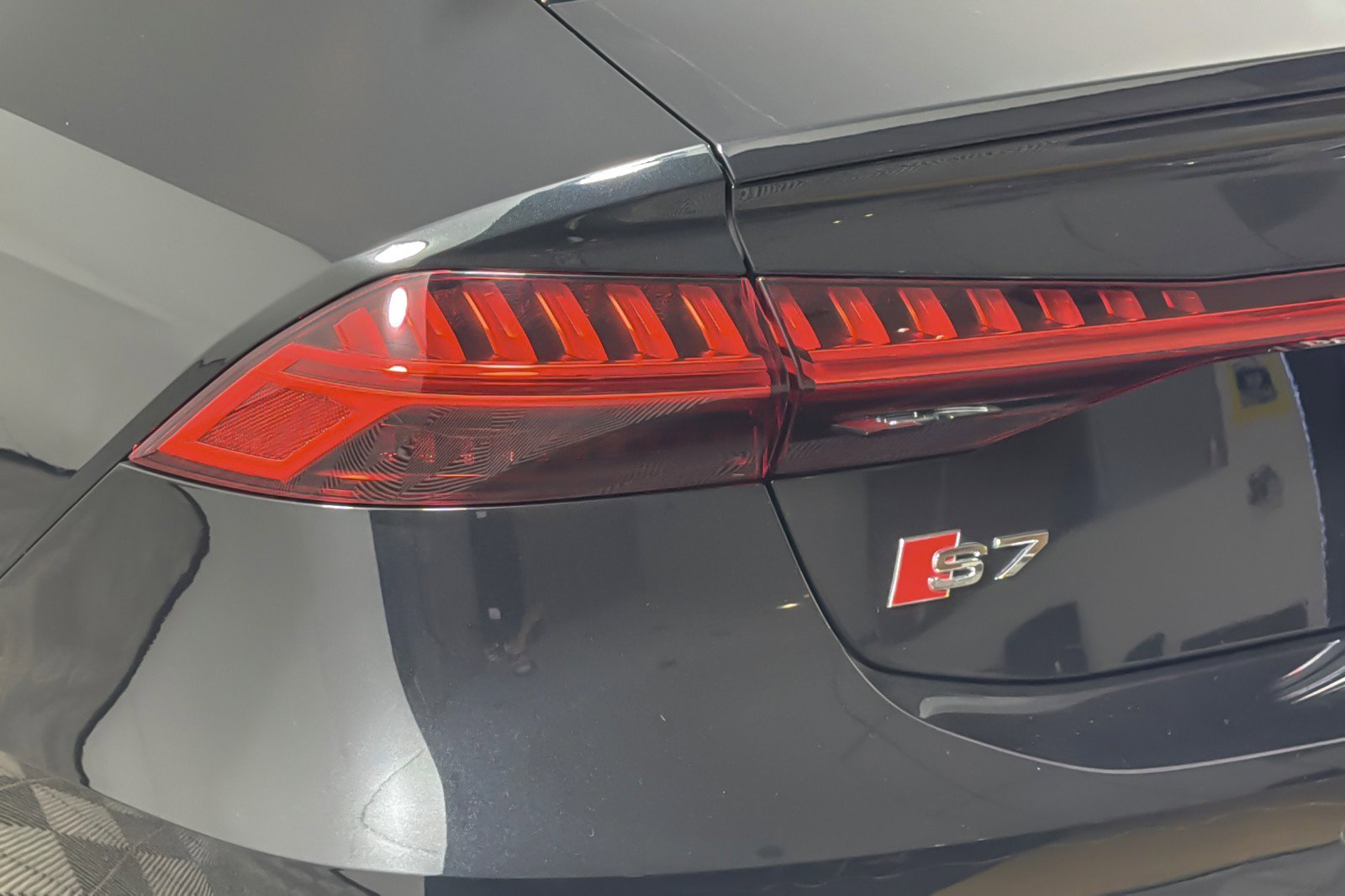 Used 2023 Audi S7 Prestige w/ Prestige Package AWD/4WD image 26