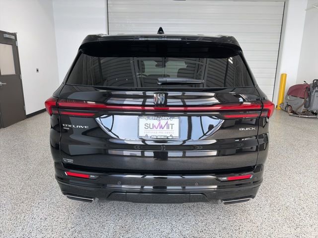 Used 2025 Buick Enclave Sport Touring AWD/4WD image 4