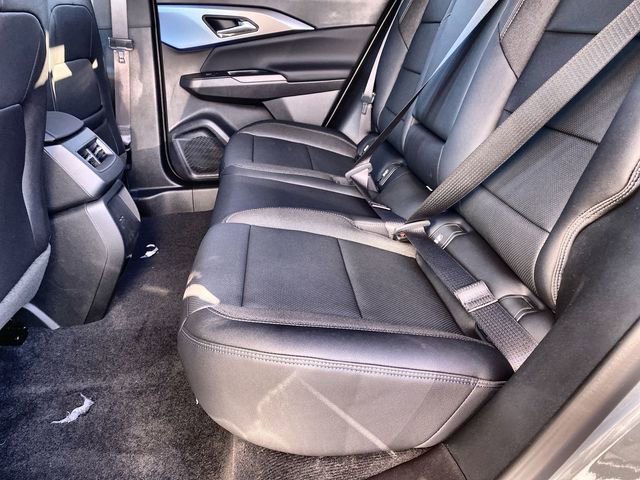 New 2026 Chevrolet Equinox EV LT AWD/4WD image 35