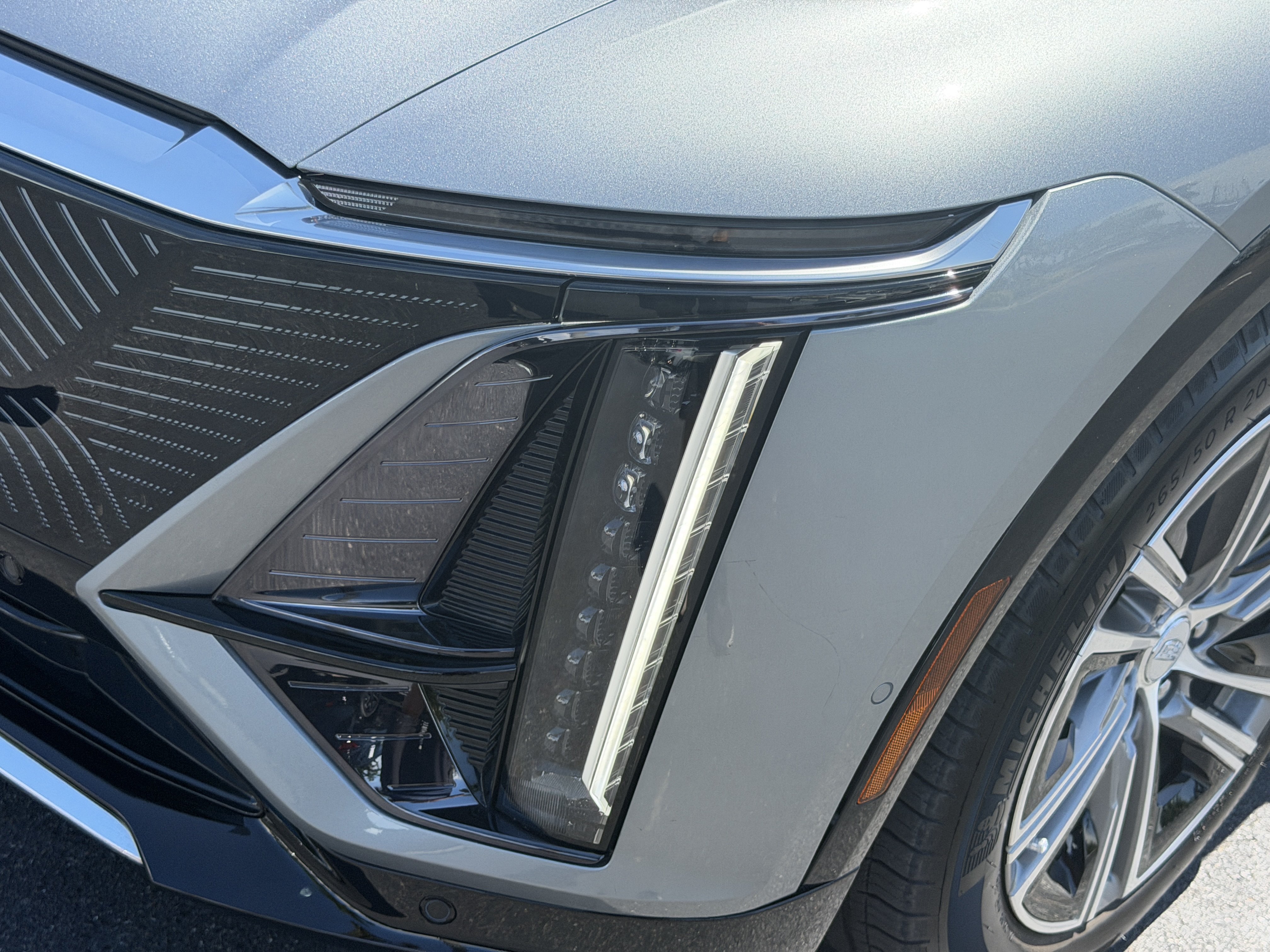 Certified 2024 Cadillac Lyriq Luxury RWD image 9