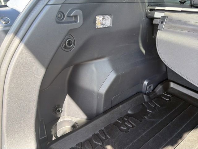 Used 2024 Subaru Crosstrek 2.5i Limited AWD/4WD image 10