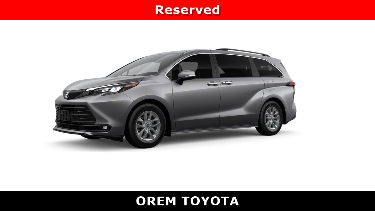 New 2026 Toyota Sienna XLE FWD image 2