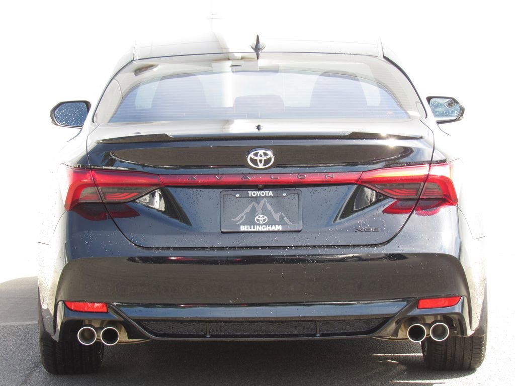Used 2019 Toyota Avalon XSE FWD image 7