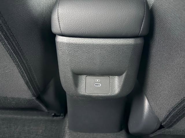 New 2025 Nissan Versa SR w/ Trunk Package image 12