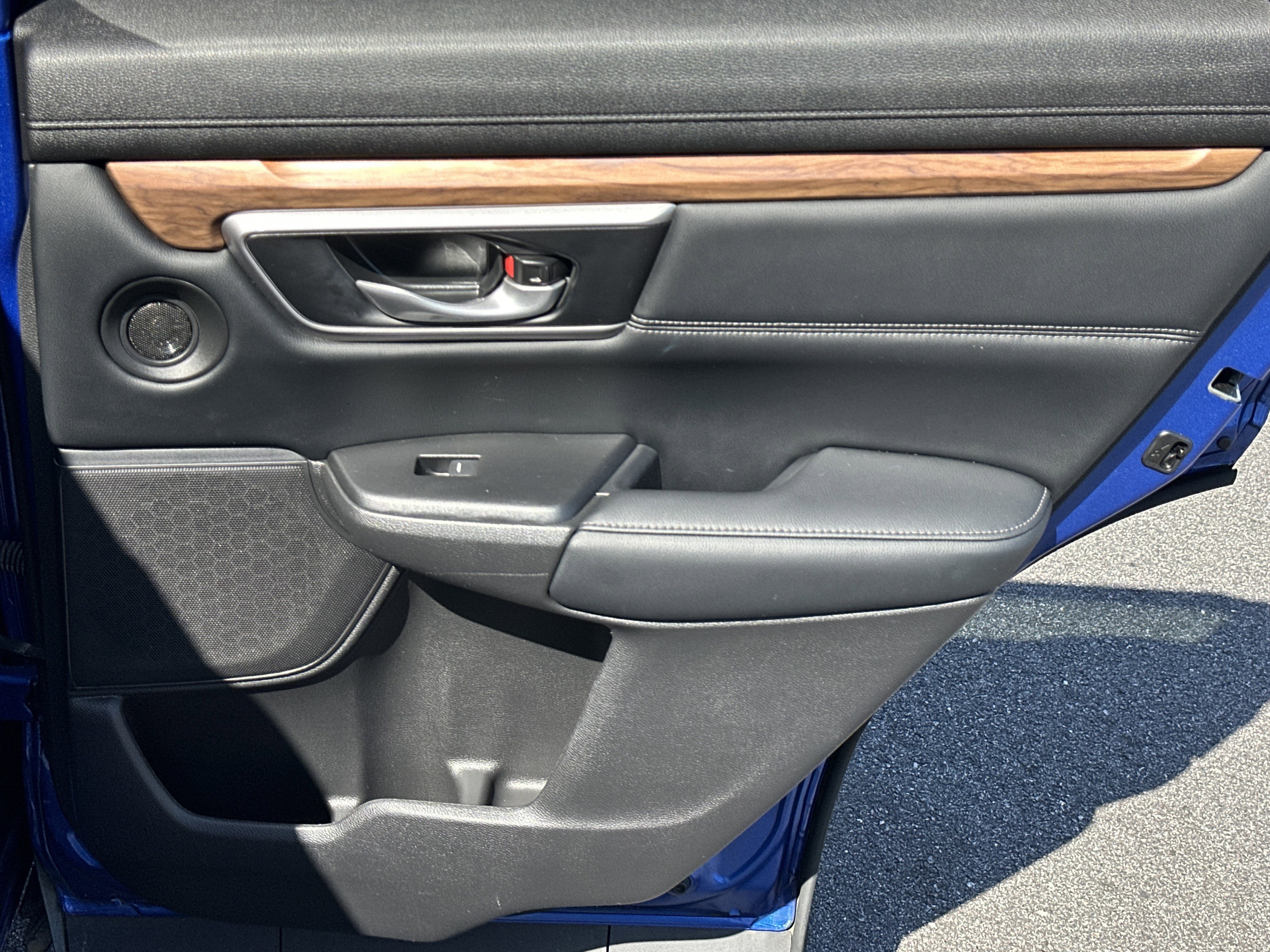 Used 2022 Honda CR-V EX-L image 22