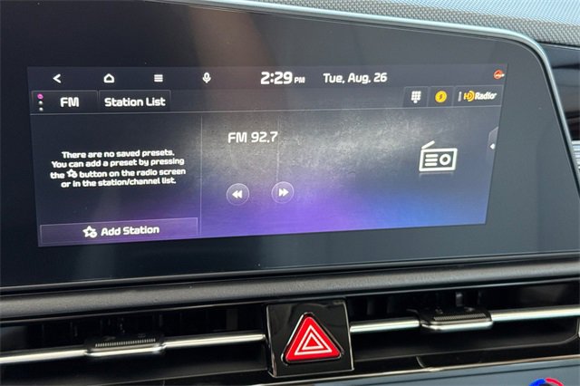 New 2025 Kia Niro EX image 22