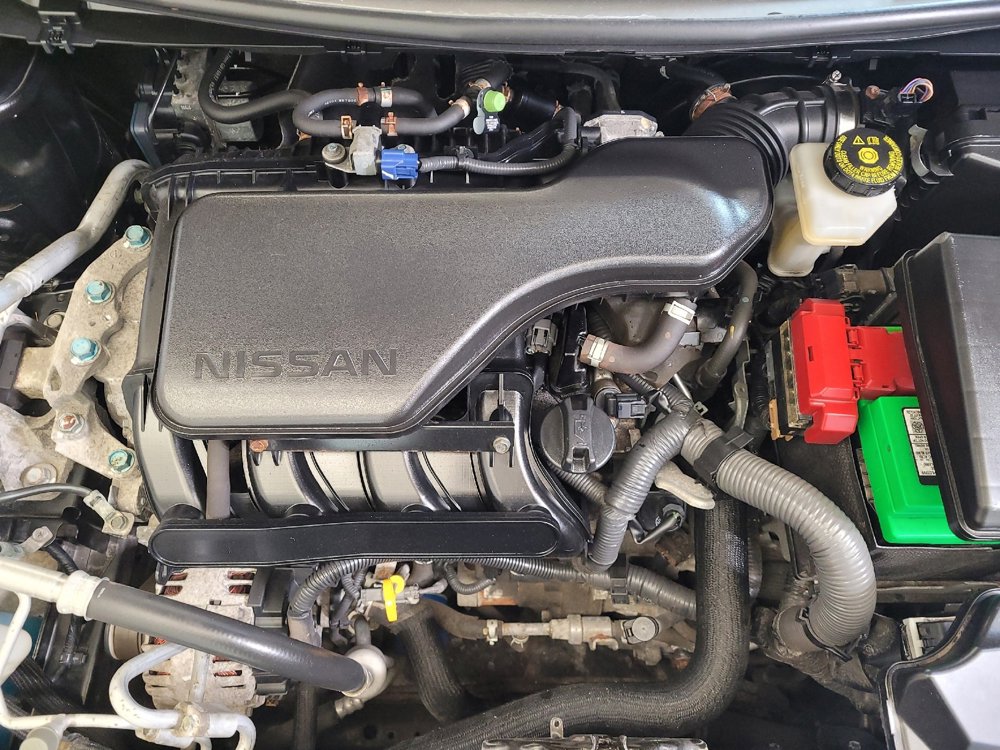 Used 2018 Nissan Rogue Sport SV image 30