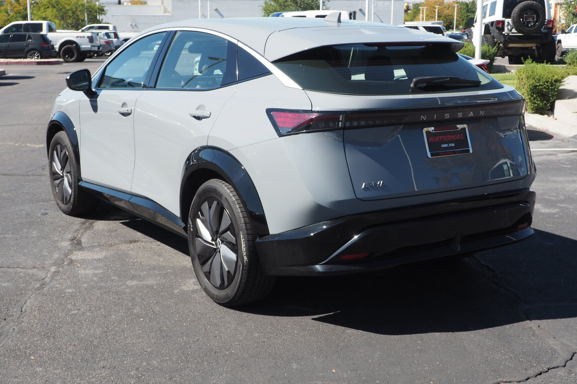 Used 2024 Nissan Ariya FWD image 7