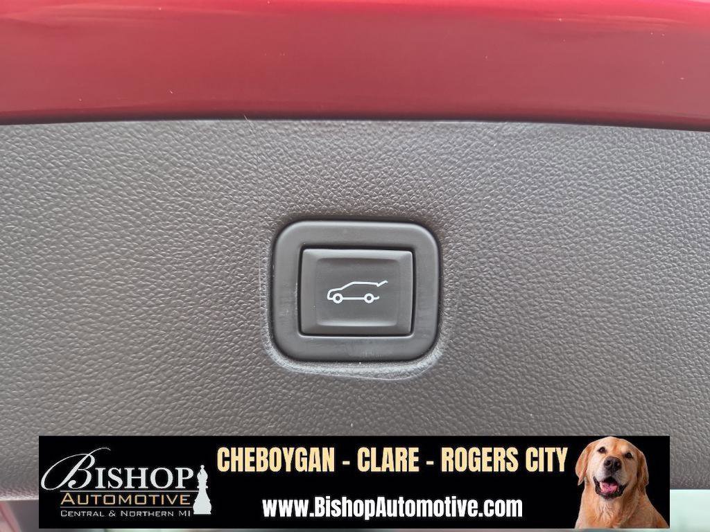 Used 2023 Chevrolet Blazer LT w/ Convenience Package image 18