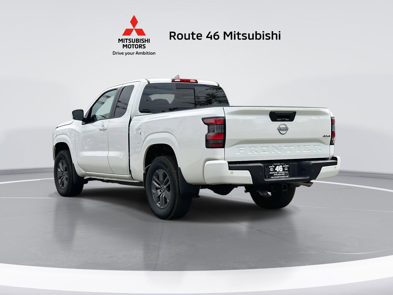 Used 2025 Nissan Frontier SV w/ SV Convenience Package image 4