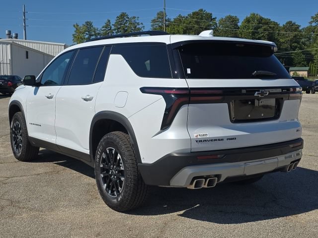 Used 2026 Chevrolet Traverse Z71 w/ Enhanced Driving Package AWD/4WD image 3