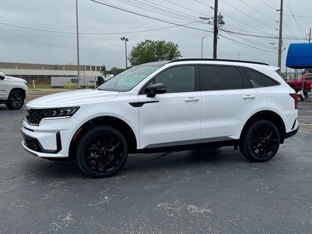 Used 2023 Kia Sorento SX AWD/4WD image 3