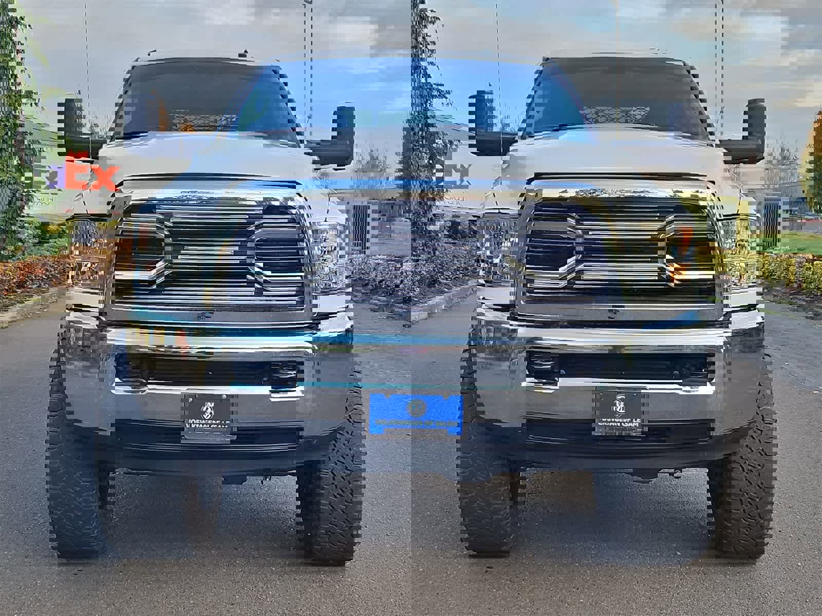 Used 2018 RAM 2500 SLT image 9