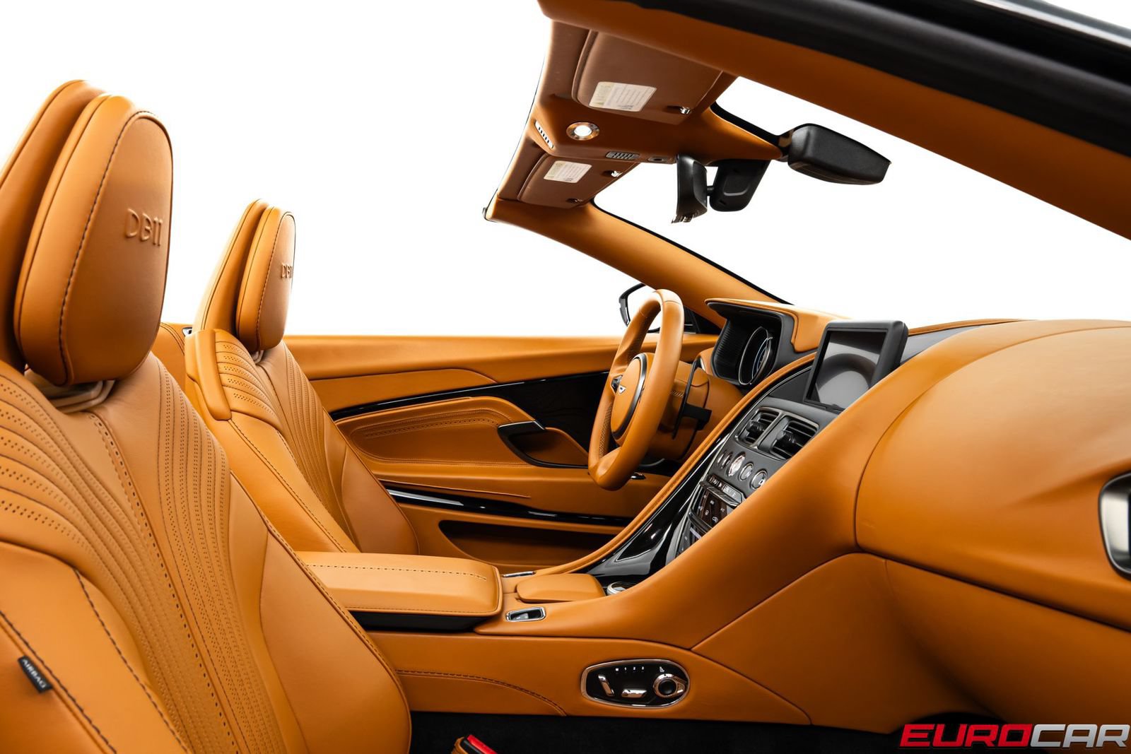 Used 2019 Aston Martin DB11 Volante RWD image 36