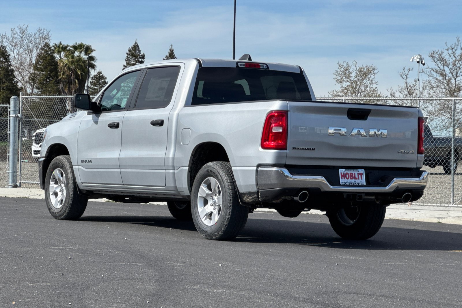 New 2026 RAM 1500 4x4 Crew Cab image 5