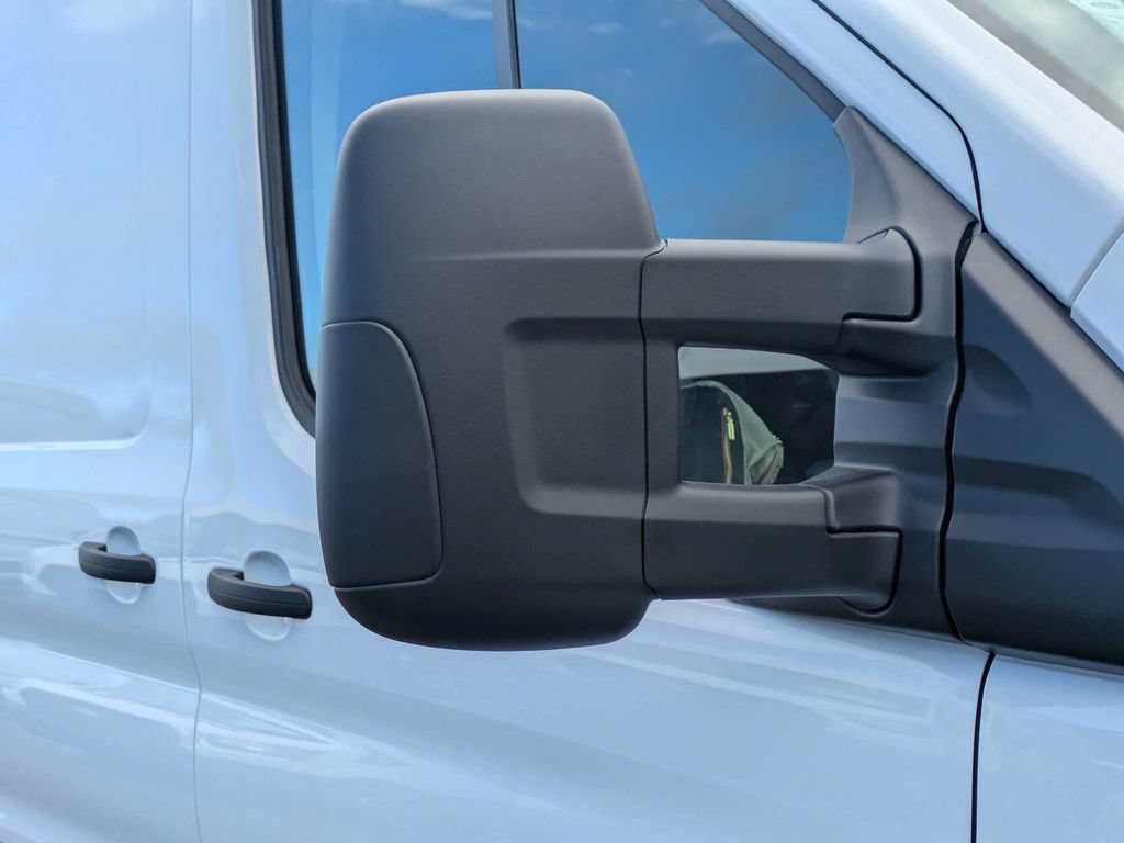 New 2027 Ford Transit 250 148 Medium Roof w/ Load Area Protection Package RWD image 12