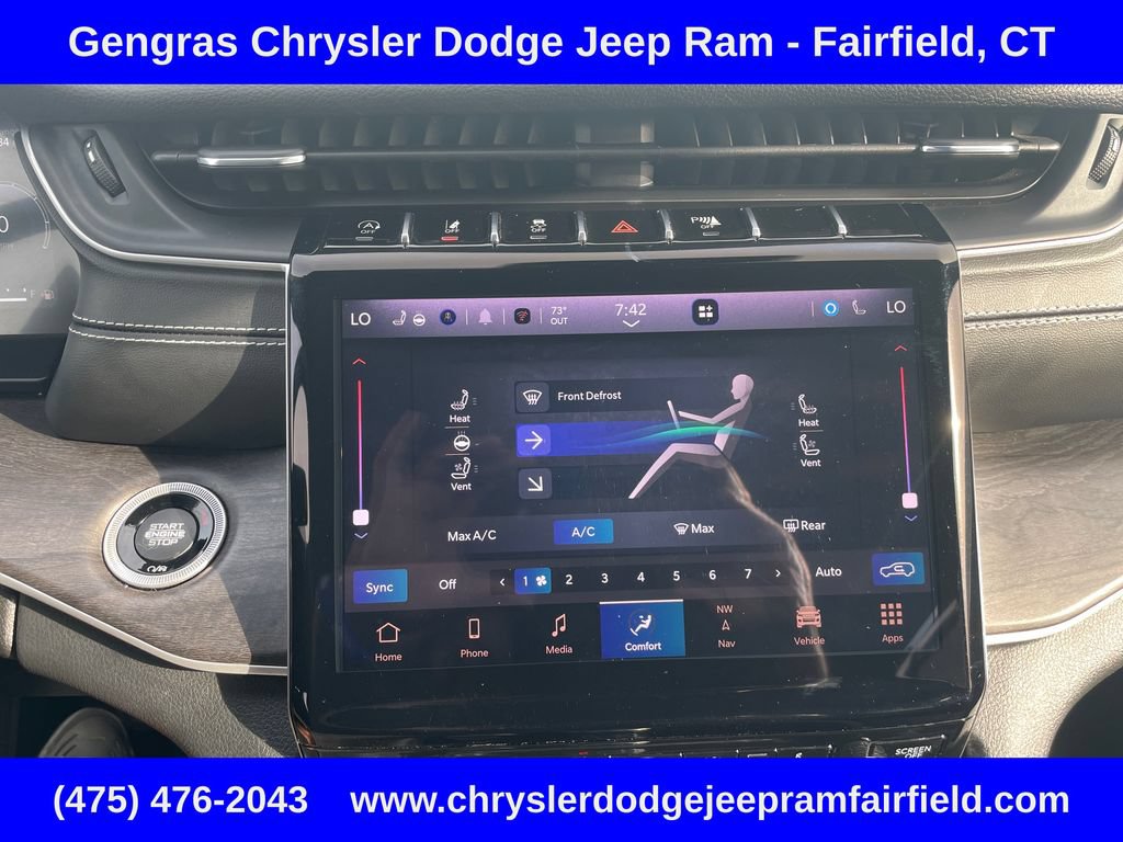 Used 2023 Jeep Grand Cherokee Limited w/ Luxury Tech Group II AWD/4WD image 51