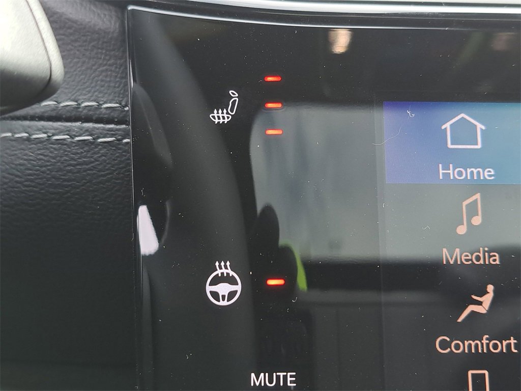 New 2026 Jeep Grand Cherokee L Laredo image 9