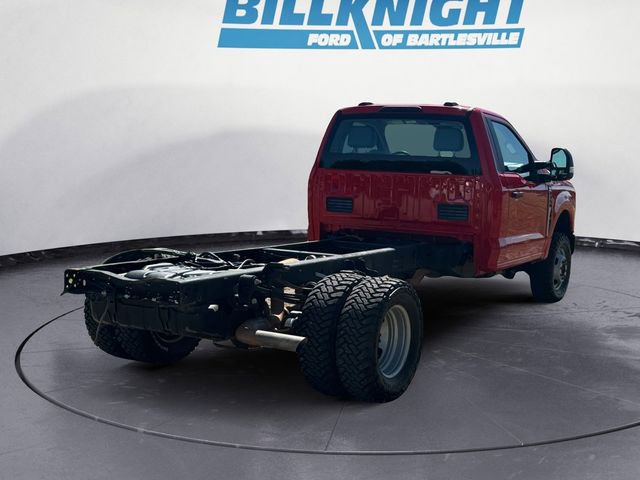 Used 2023 Ford F350 XL image 5