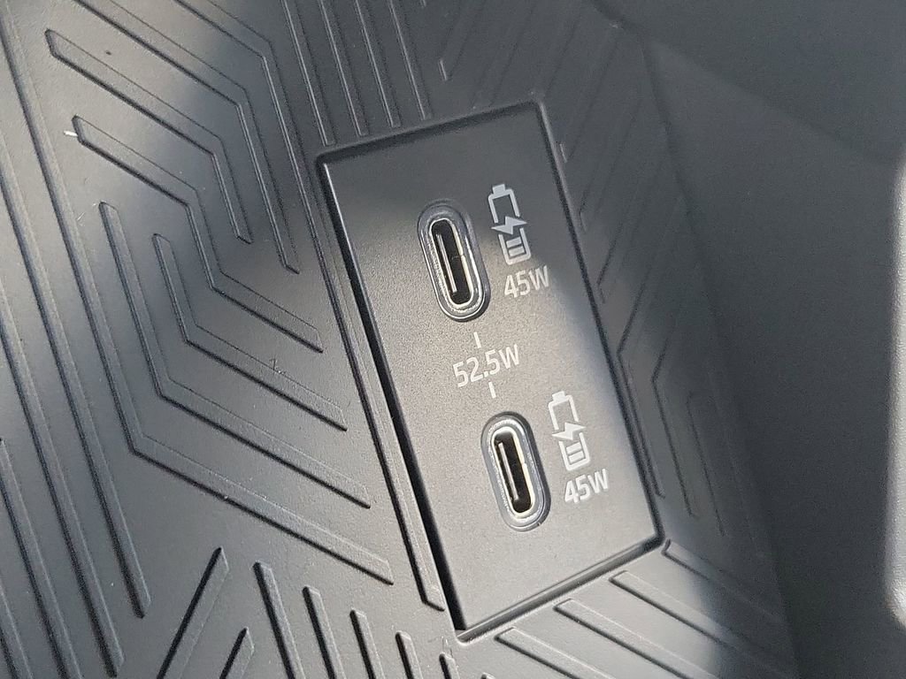 New 2025 Toyota Tacoma Limited image 31