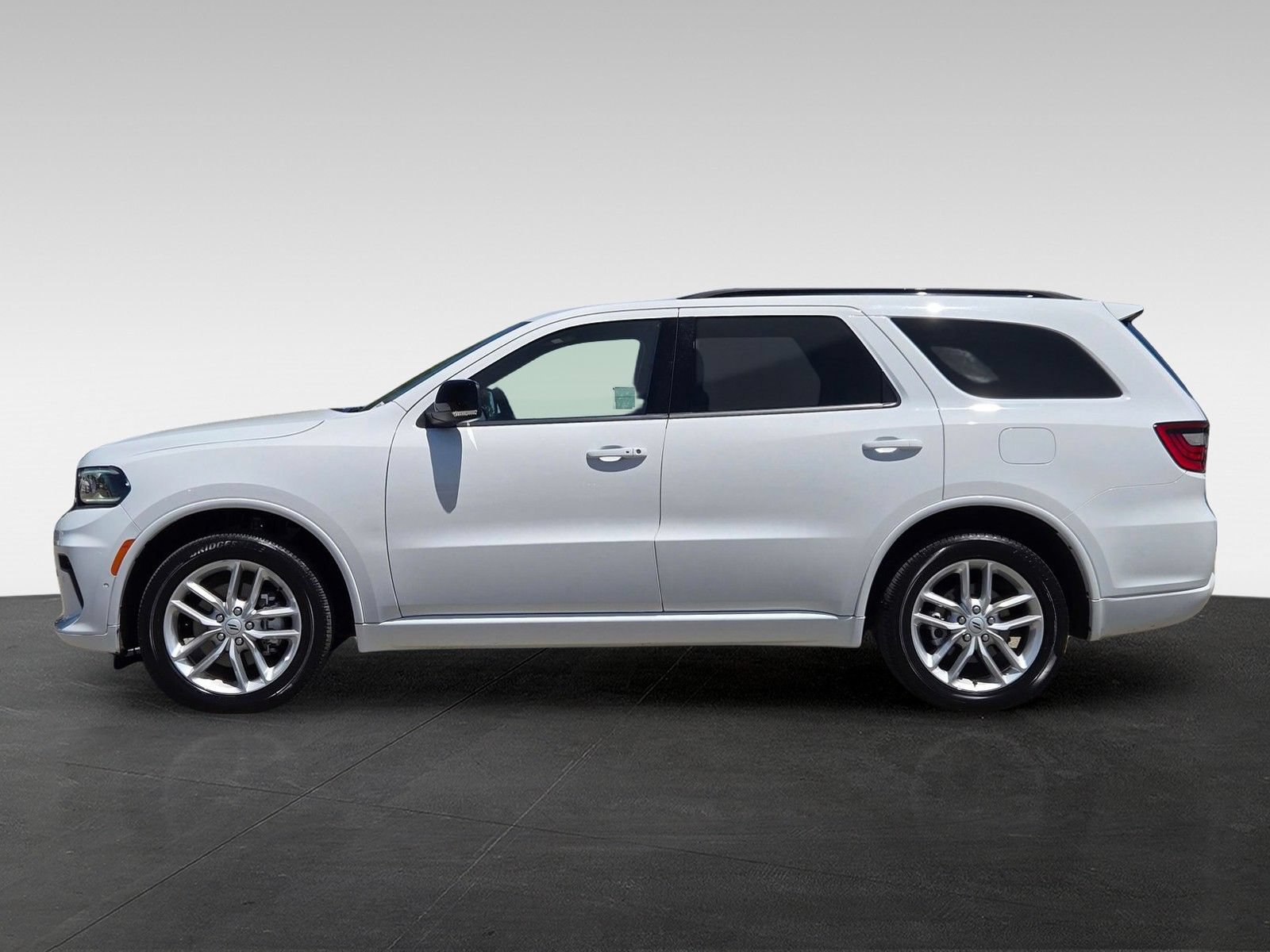 Used 2025 Dodge Durango GT AWD/4WD image 7