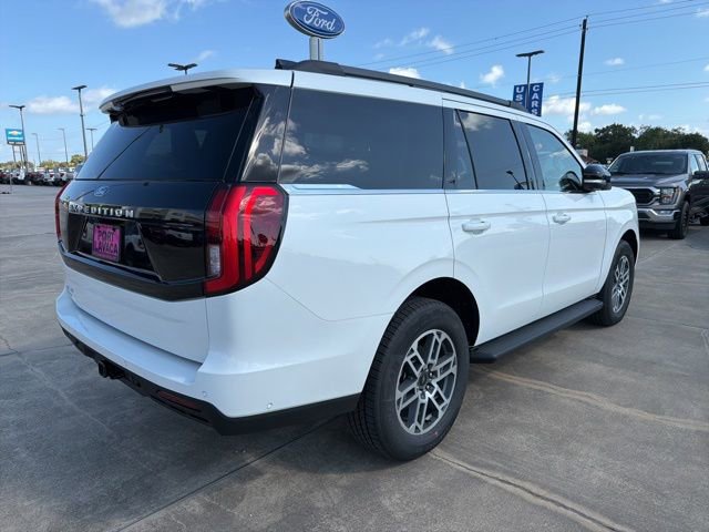 New 2025 Ford Expedition Active image 7