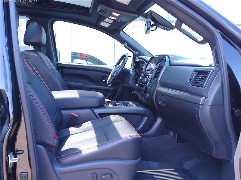 Used 2022 Nissan Titan PRO-4X w/ Pro-4x Convenience Package AWD/4WD image 19