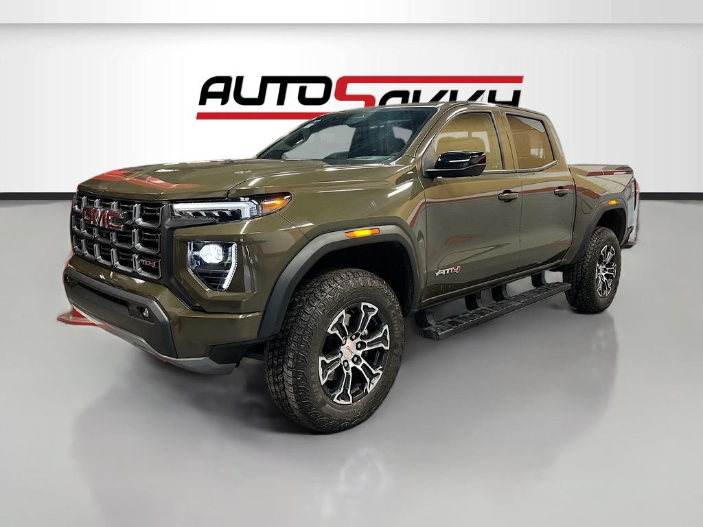 Used 2023 GMC Canyon AT4 w/ AT4 Premium Package AWD/4WD image 3