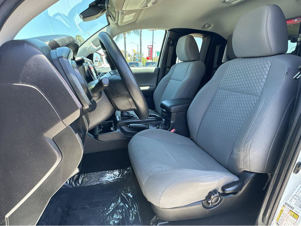 Used 2021 Toyota Tacoma SR AWD/4WD image 8