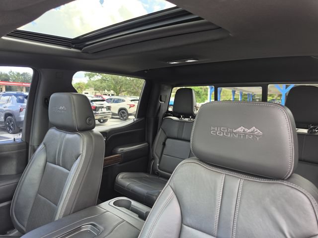 Used 2021 Chevrolet Silverado 1500 High Country w/ Technology Package AWD/4WD image 24