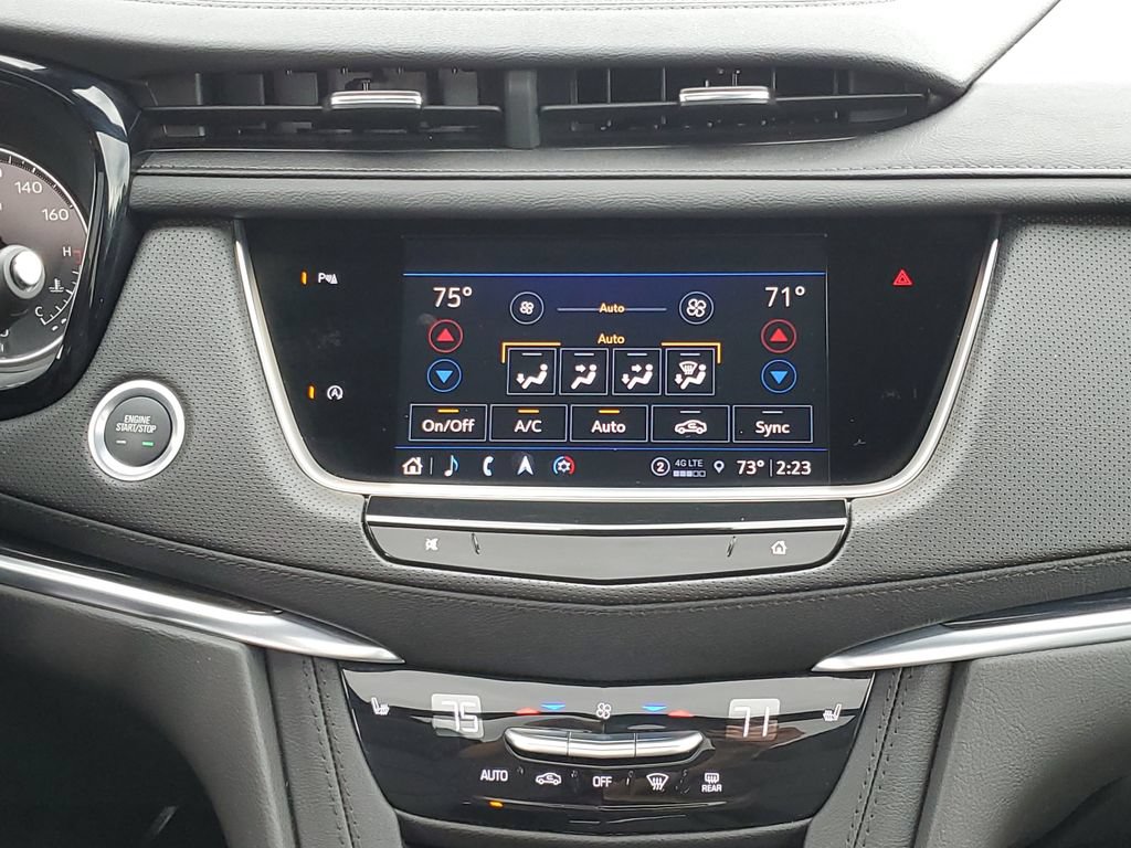 Certified 2024 Cadillac XT5 Premium Luxury FWD image 30