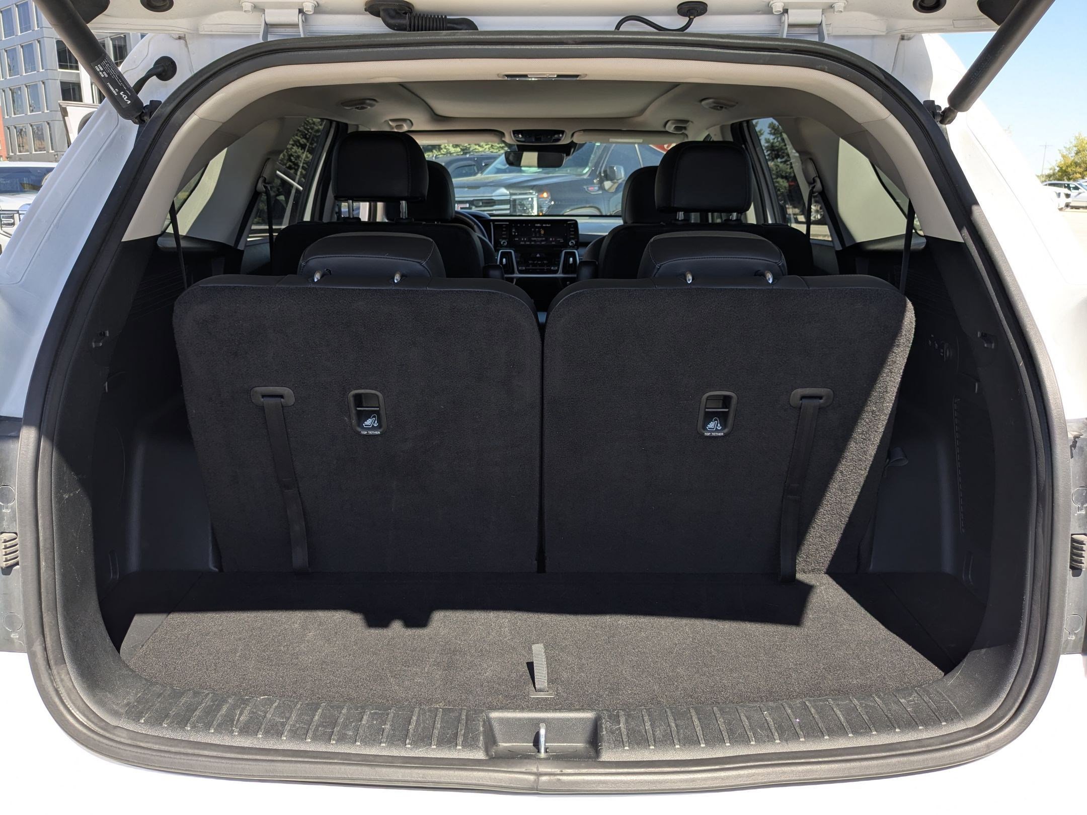 Used 2022 Kia Sorento EX w/ Panoramic Sunroof Package FWD image 33