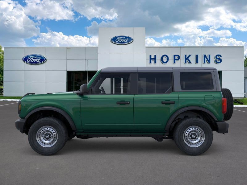 New 2025 Ford Bronco 4-Door image 3