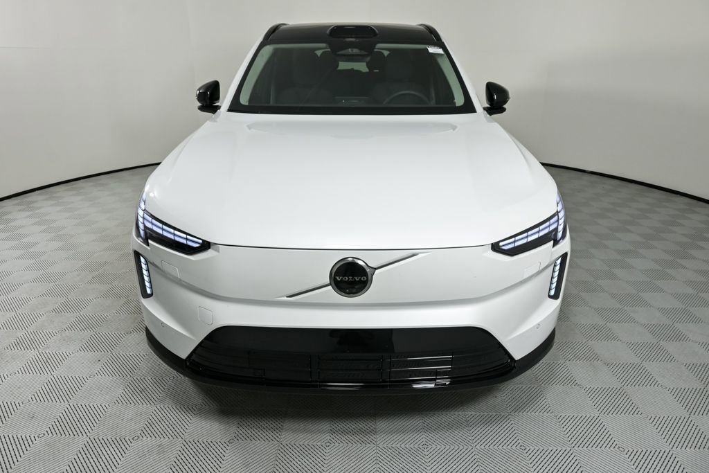 New 2025 Volvo EX90 Plus w/ Protection Package Premier image 37