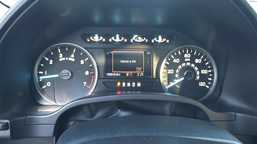 Used 2019 Ford F150 XLT w/ Equipment Group 302A Luxury AWD/4WD image 18